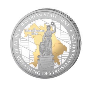1 Bayern Thaler – 1 Unze Ag 999 teilvergoldet – „Bavaria – 80 Jahre Bayerische Verfassung“ – Sonderedition Render Vorderseite